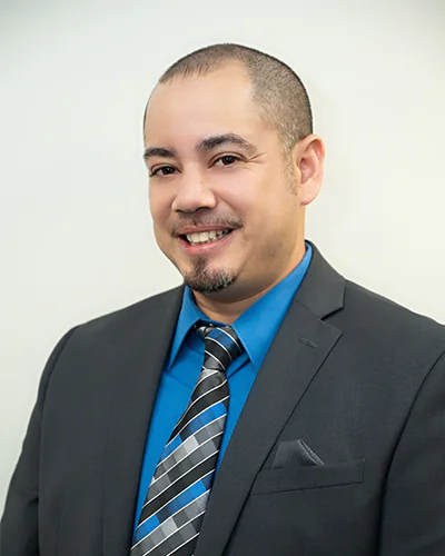 Marvin  Fernandez